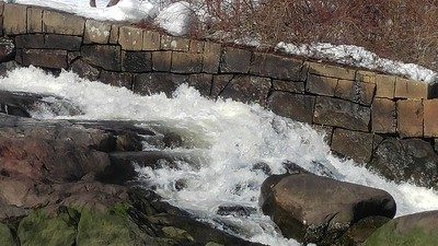 Megunticook River flowing into the harbor.
